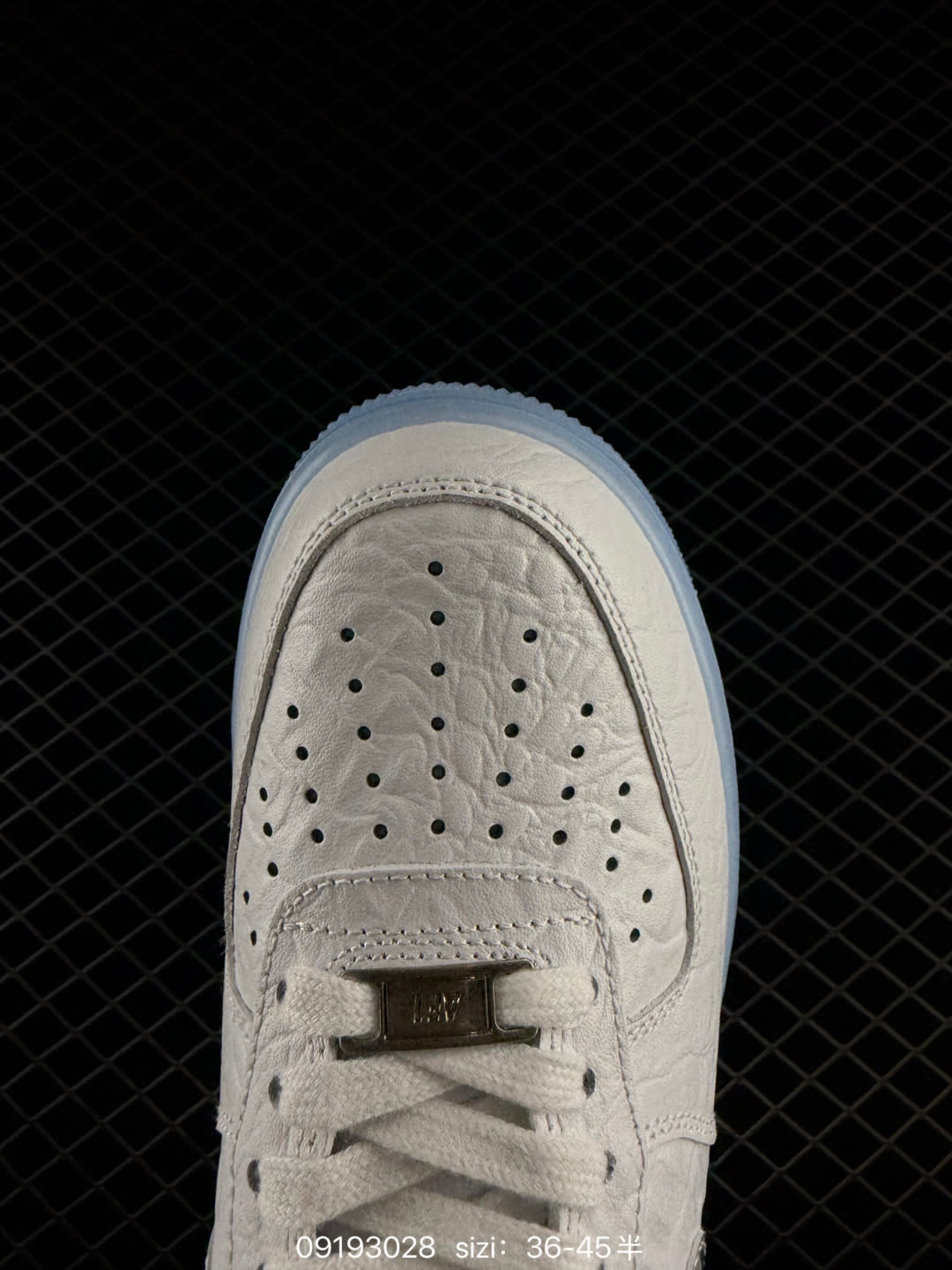 Nike AIR FORCE 1-IR1981-100